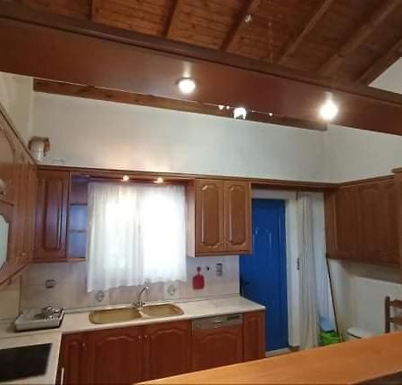 Melana Apartment Tiros Ngoại thất bức ảnh